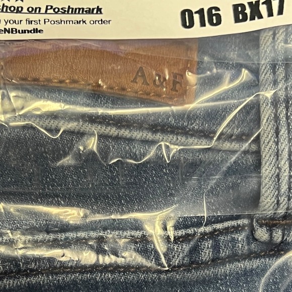 Abercrombie & Fitch Jeans Size 4/27 Short Blue Harper Low Rise Ankle Frayed Hem - Picture 11 of 11